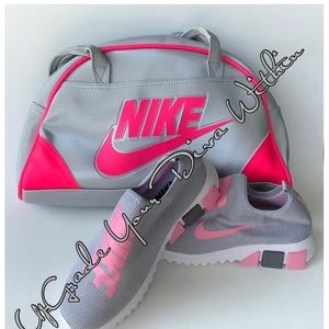 Womans Pink/Grey Nike 2pc Set